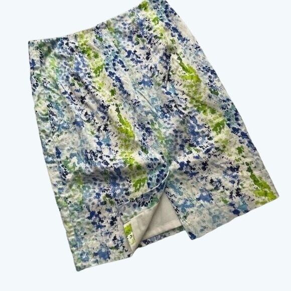 Ann Taylor Watercolor Pencil Skirt | Pastel Blue Green | Size 2 - Picture 3 of 8